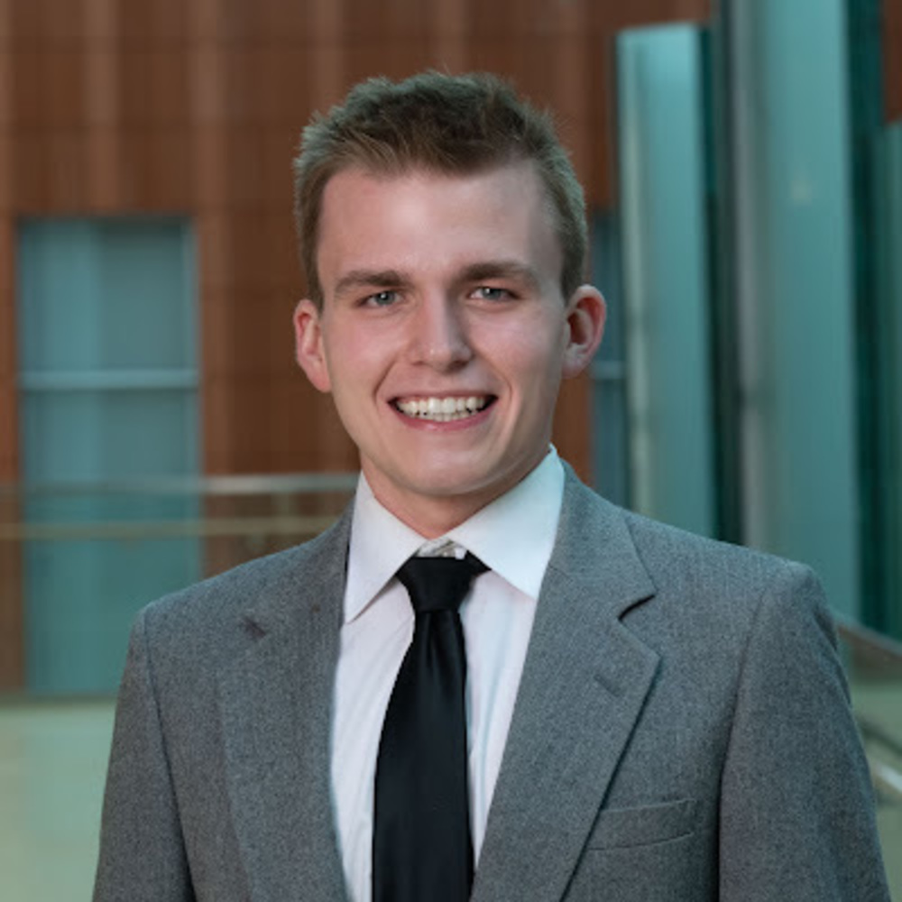 Meet your Posher, Ethan